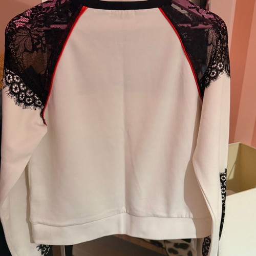 Relish blouse with lace like new, size S