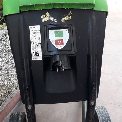 Viking GE 250 electric branch shredder used