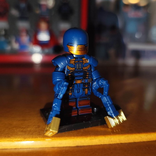 Bloodsport figure like new with accessories from DC The Suicide Squad