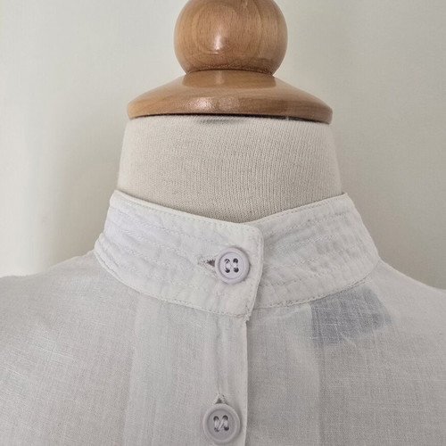 Vintage white Edwardian style shirt size S used
