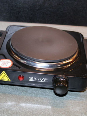 Skive electric hot plate new, portable, black