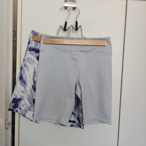 H&M Move cycling leggings set of 2, like new, white and turquoise, size 140 cm