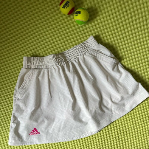 Adidas tennis skirt like new, white with pink details