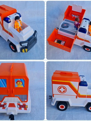 Playmobil ambulance and figure set like new with sound