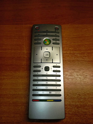 Windows Media Center remote RC2604318/01B like new