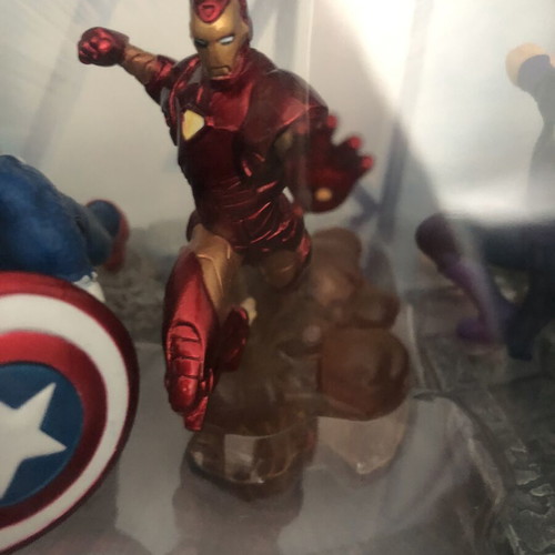 Avengers Classic Figurine Set new Disney Store exclusive Marvel