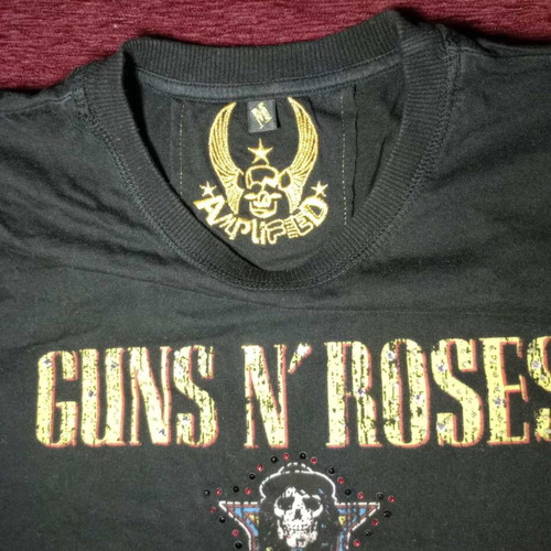 Guns n' Roses tour T-shirt like new, Amplified, size M, black multicolor