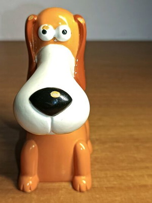 Glasses holder used with slight wear