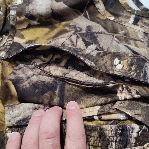 Toxotis hunting vest like new, size XL with 40 cartridge holders