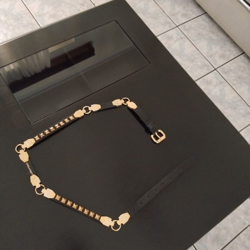 Dsquared belt with studs like new
