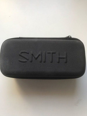 Fabric glasses case like new for very large glasses, fits two pairs