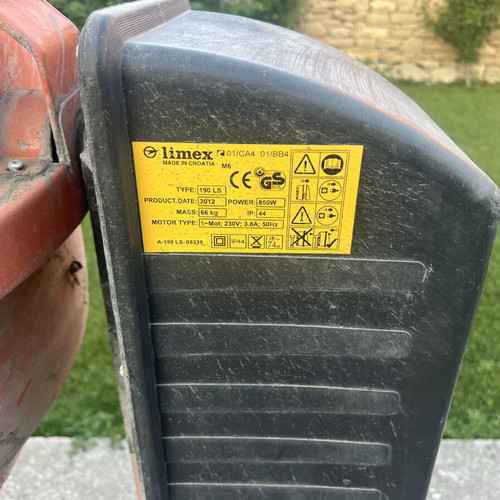 Concrete mixer used, working condition