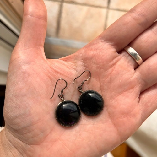 Earrings used, small cute, black round