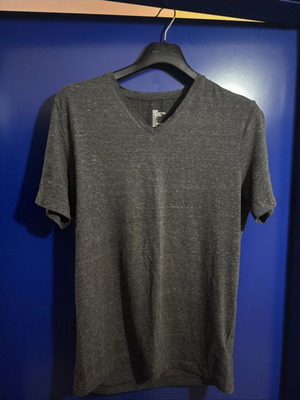 H&M Stretch T-shirt new, black and gray, size L