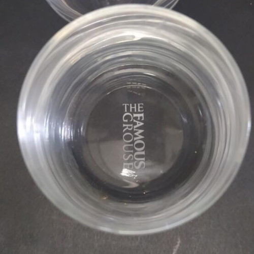 Whisky glasses like new, pack of 2 Famous
