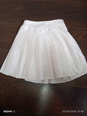 Shein white skirt like new, size 12 years