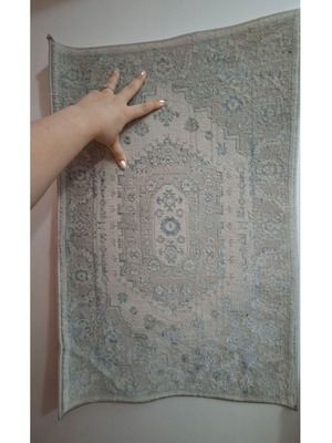 Small vintage style mat rug 46x70 cm like new