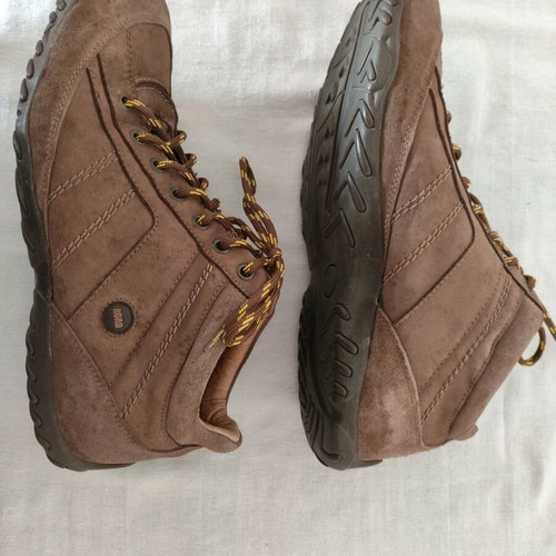 Mens suede shoes like new, brown, size 45 On the Road