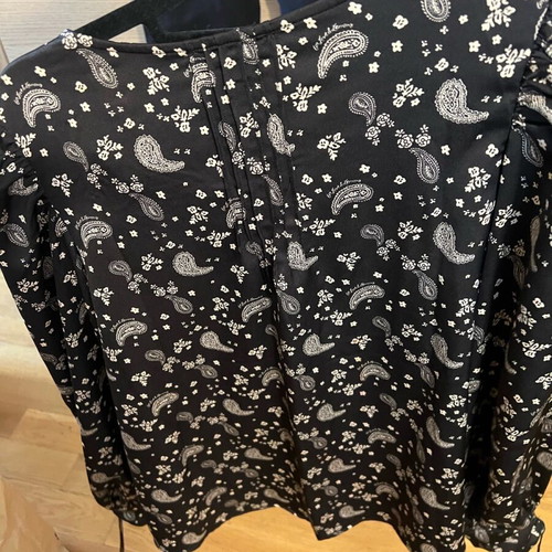 For Love & Lemons shirt new, size M, black with paisley print