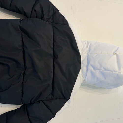 Calvin Klein kids jacket like new, size 6, white