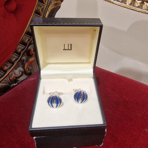 Dunhill Cufflinks like new with original box