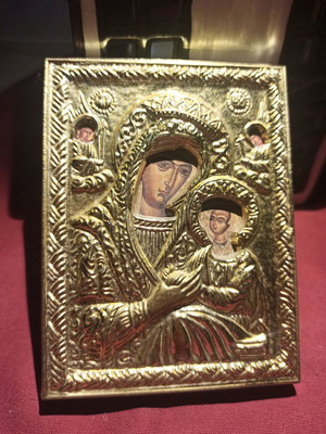 Icon Panagia Prousiotissa 8x10 like new