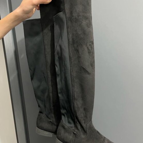 Tall gray boots like new, size 39