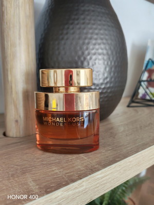 Michael Kors Wonderlust Eau de Parfum 50ml like new