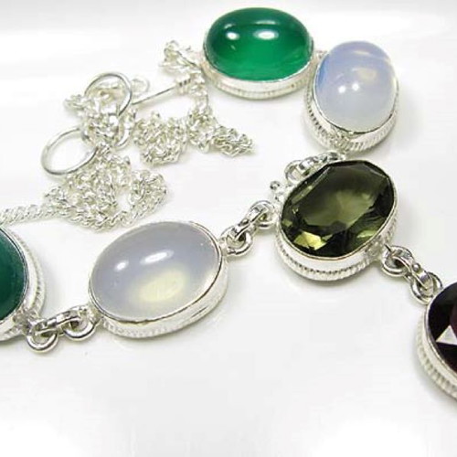 Necklace with Green Amethyst, Agate, Moonstone & Garnet minerals in 925 silver new