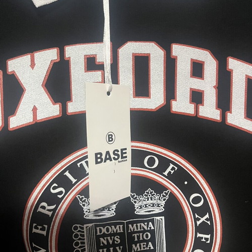 Basehit sweatshirt new, black and white, one size