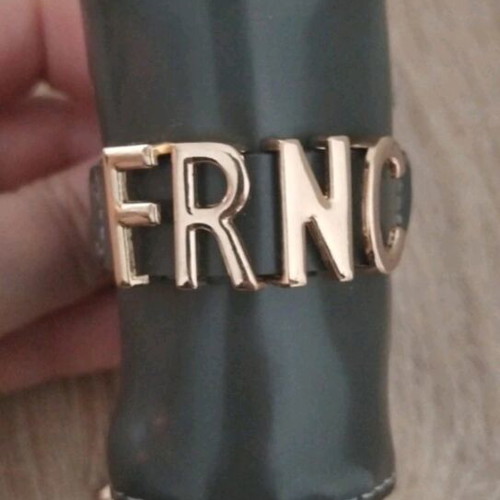 FRNC keychain wallet like new