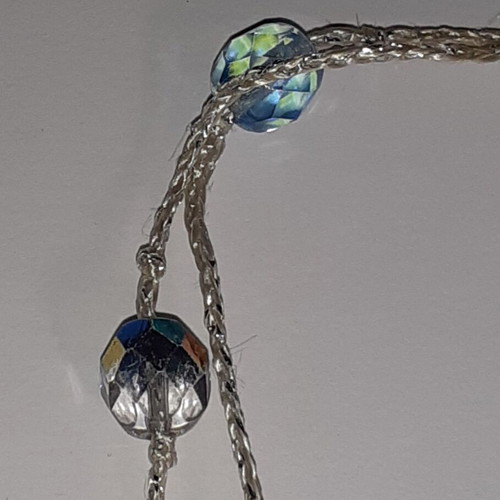 Handmade necklace with metallic silver thread and glass bead, new