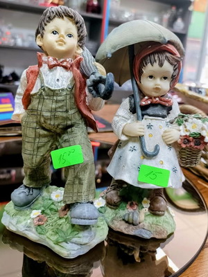 Collector figures new, detailed polyrisin craft, 15 cm tall
