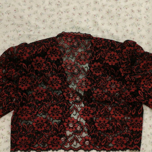 Lace bolero like new, red and black