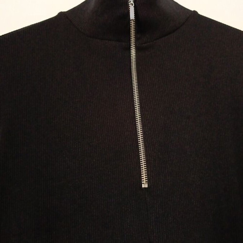 Zara short dress black ribbed texture with zipper, like new