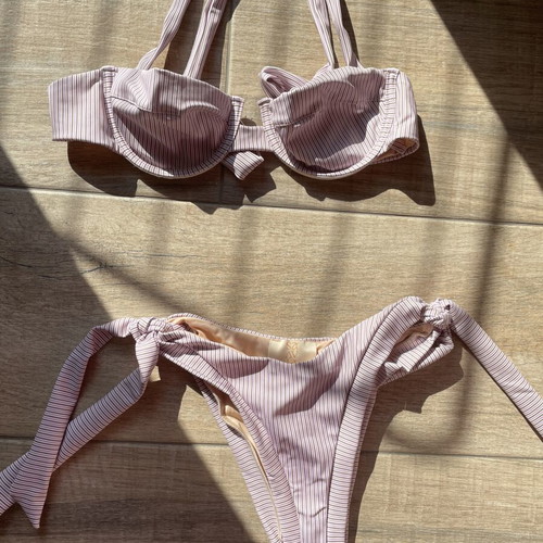 Bikini new with tag, size M/L, pink