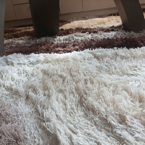 Set of 2 used living room rugs with different designs, 270x213 cm each