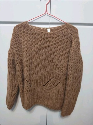 Knitted sweater like new, beige, loose fit, size M