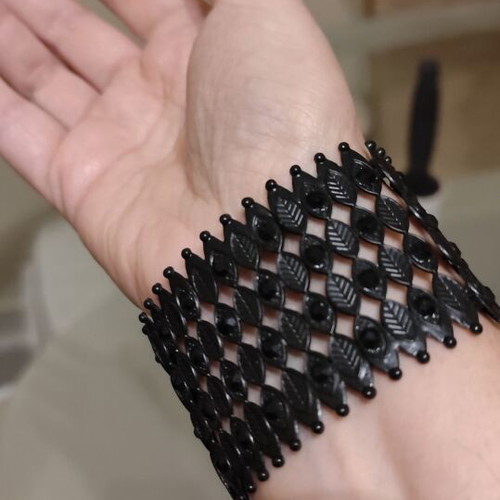 Metal black elastic bracelet like new
