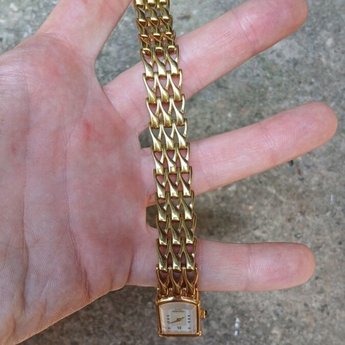 Seiko vintage Y150-5V90 wristwatch like new, gold bracelet 48R0-ZJ
