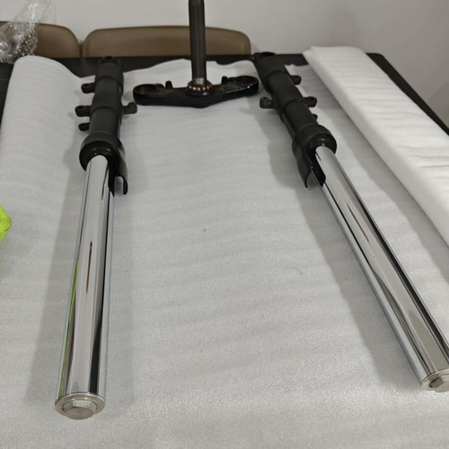 Fazer 600 S2 front forks and steering stem complete 2007+