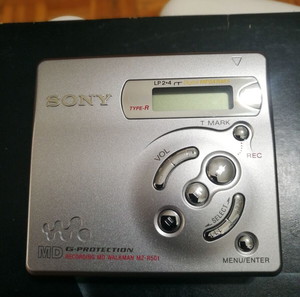 SONY MZ-R501MD/LP RECORDER SONY MDR E414VJAPAN, LINE IN OPTICAL MULTI +7MD