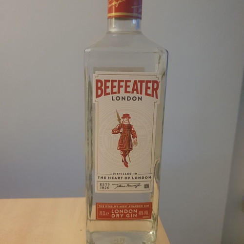 Beefeater London Dry Gin 700ml sealed bottle