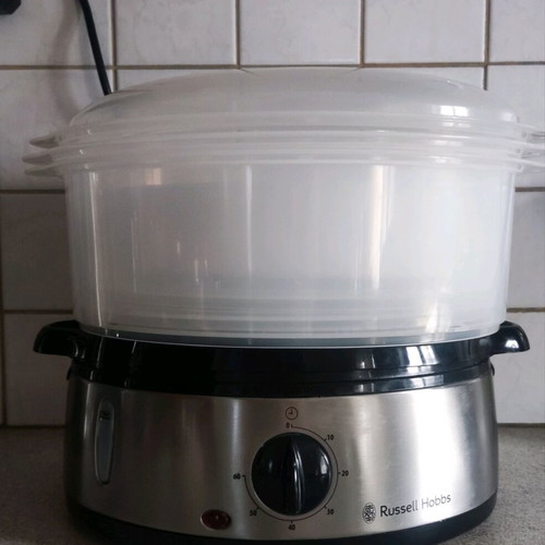 Russell Hobbs steamer like new, 800W, 9l, 3 tiers
