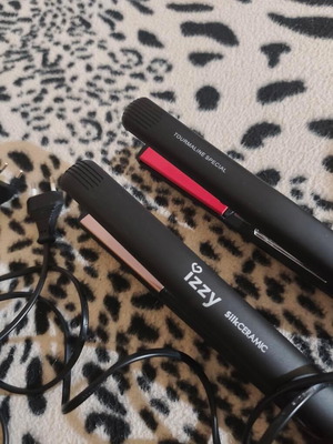 Izzy and Hair Tech Ceramic Tourmaline Special JB-855 Hair Straighteners like new