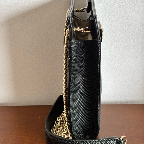 Guess Noelle Shoulder Phone Bag black with gold chain like new
