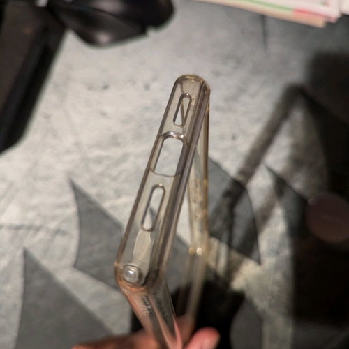 Pixel 7 phone case used, transparent with magnet