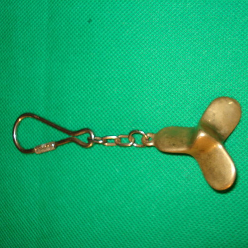 Keychain key wallet used with brass propeller