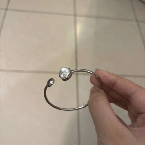 Silver open cuff bracelet with baroque pearl, steel