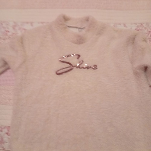 Fluffy sweater Evita like new, white, size S